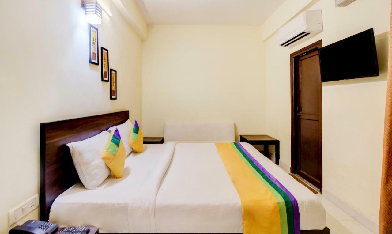 Itsy Hotels Royal Monarch Gorakhpur Exterior foto