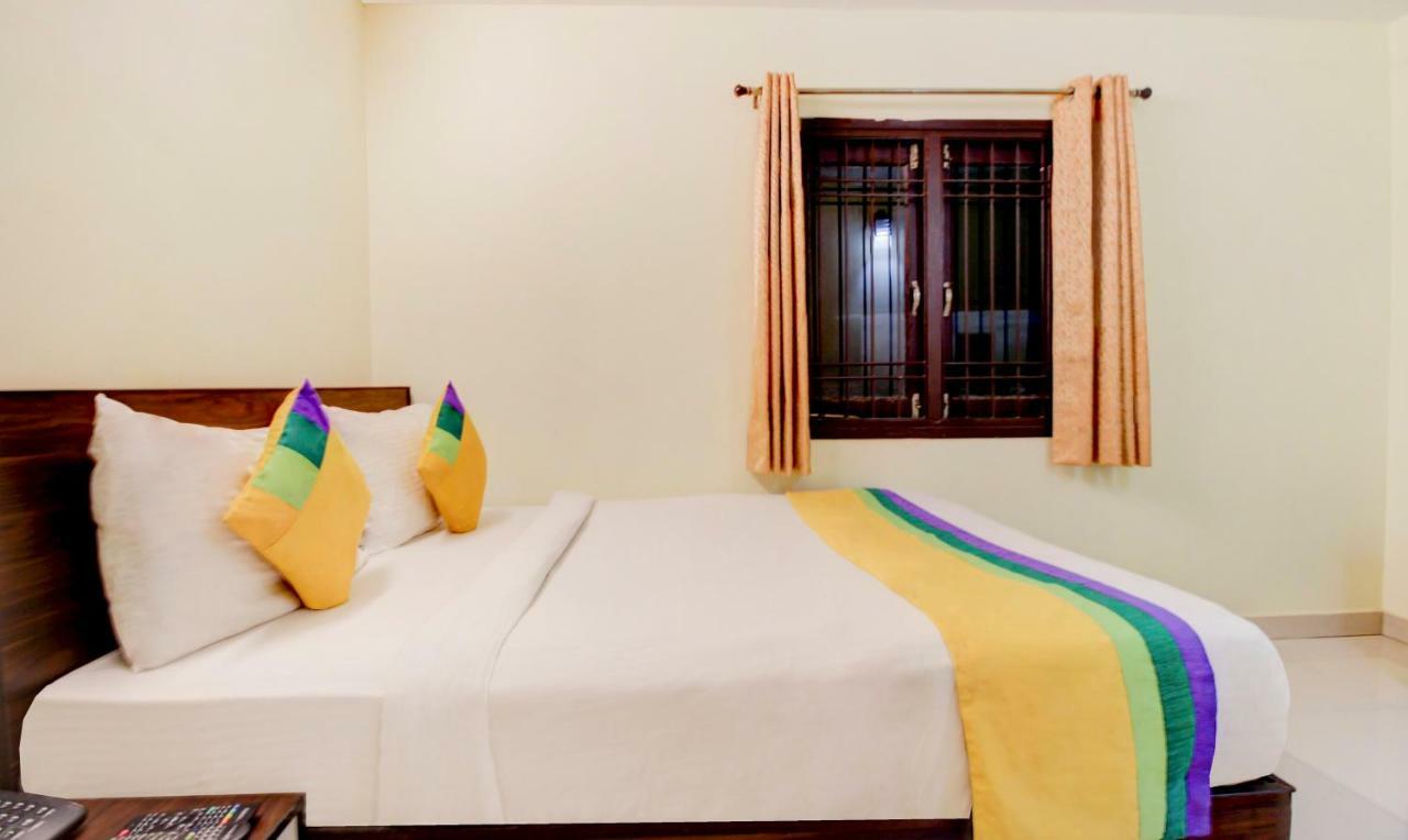 Itsy Hotels Royal Monarch Gorakhpur Exterior foto